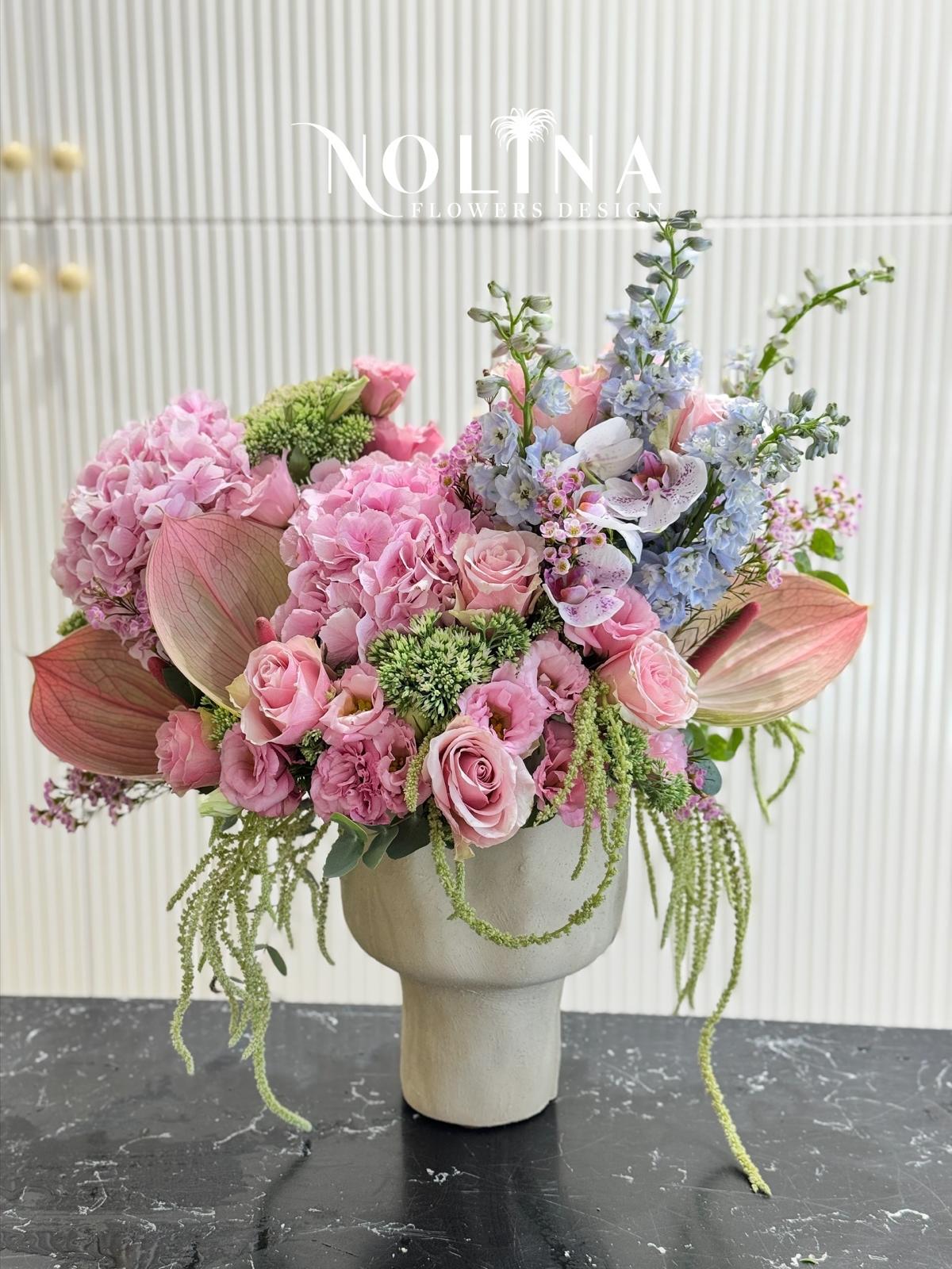Atelier Floral Arragement