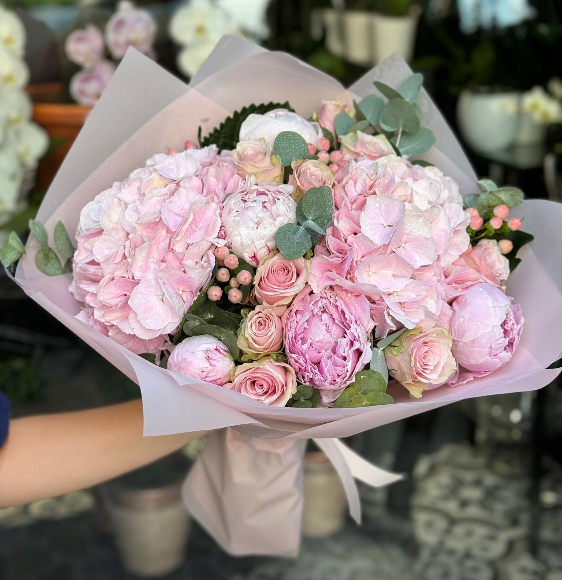 Peony Bliss bouquet