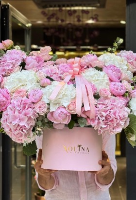 Luxe Box Arrangement