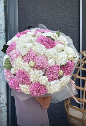 Pure Beauty Bouquet