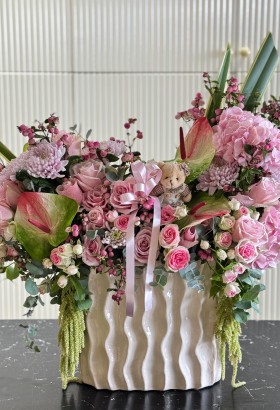 Rose Touch Arragement