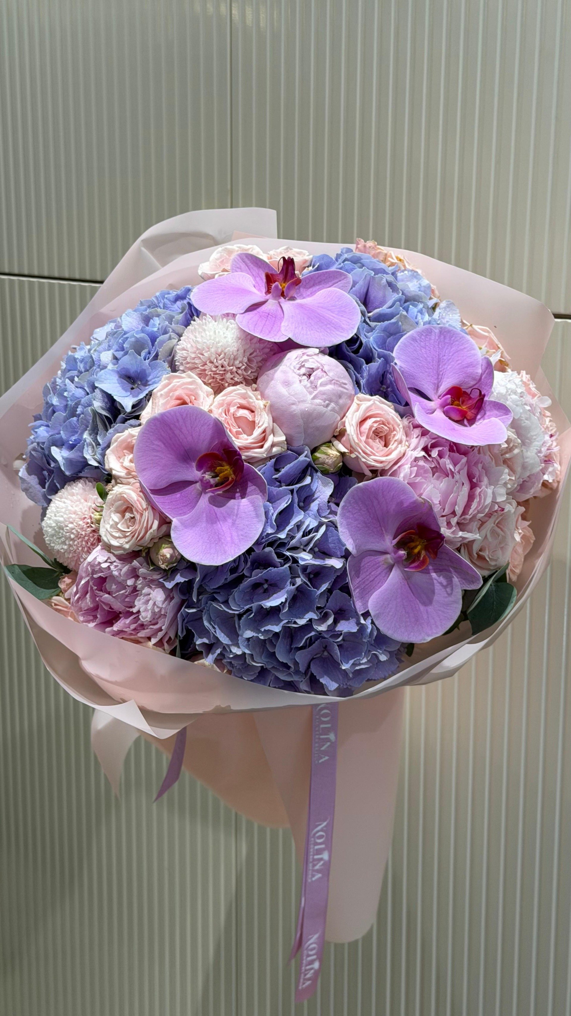 Lilac Muse bouquet