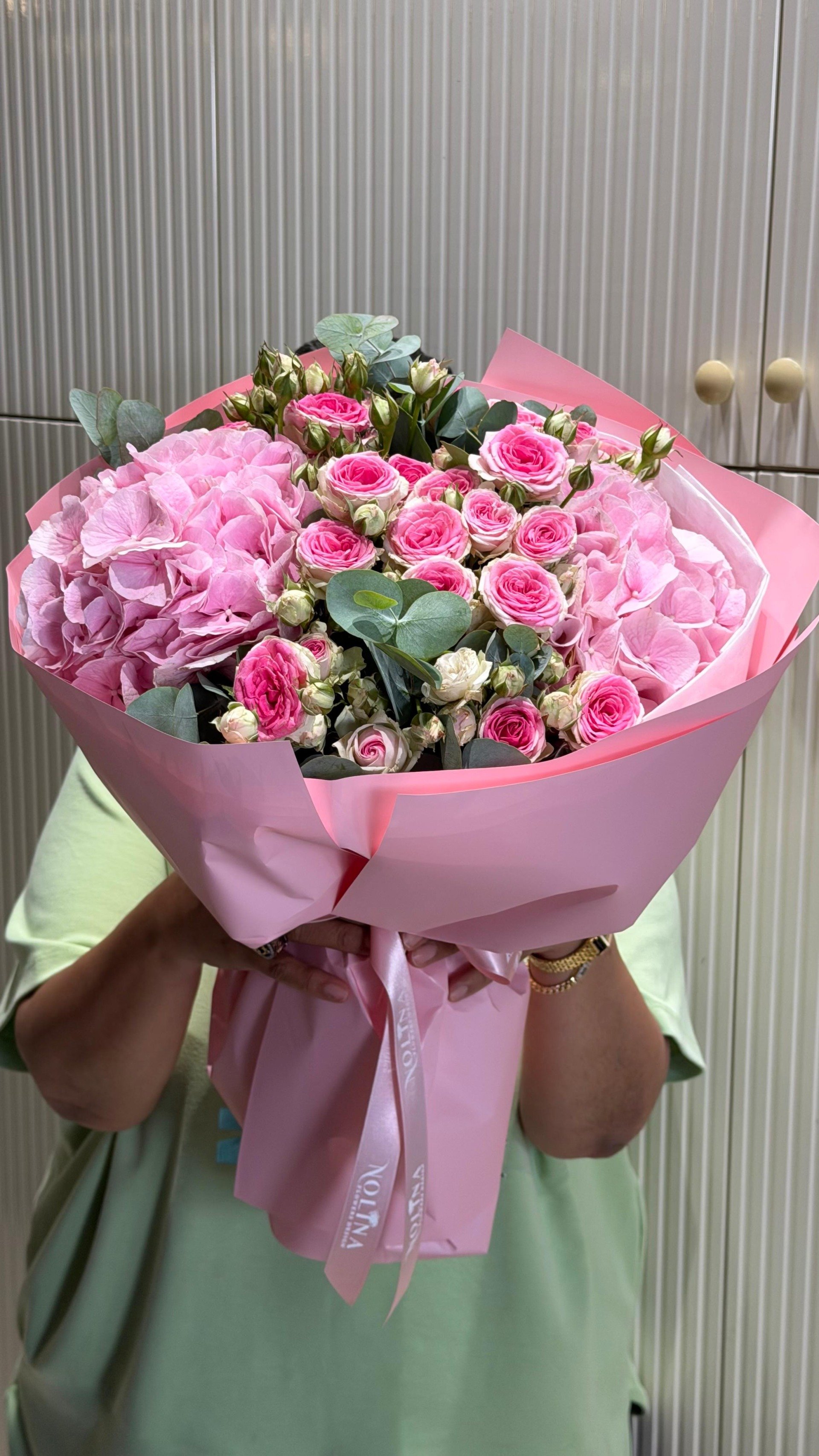 Rosy Clouds bouquet