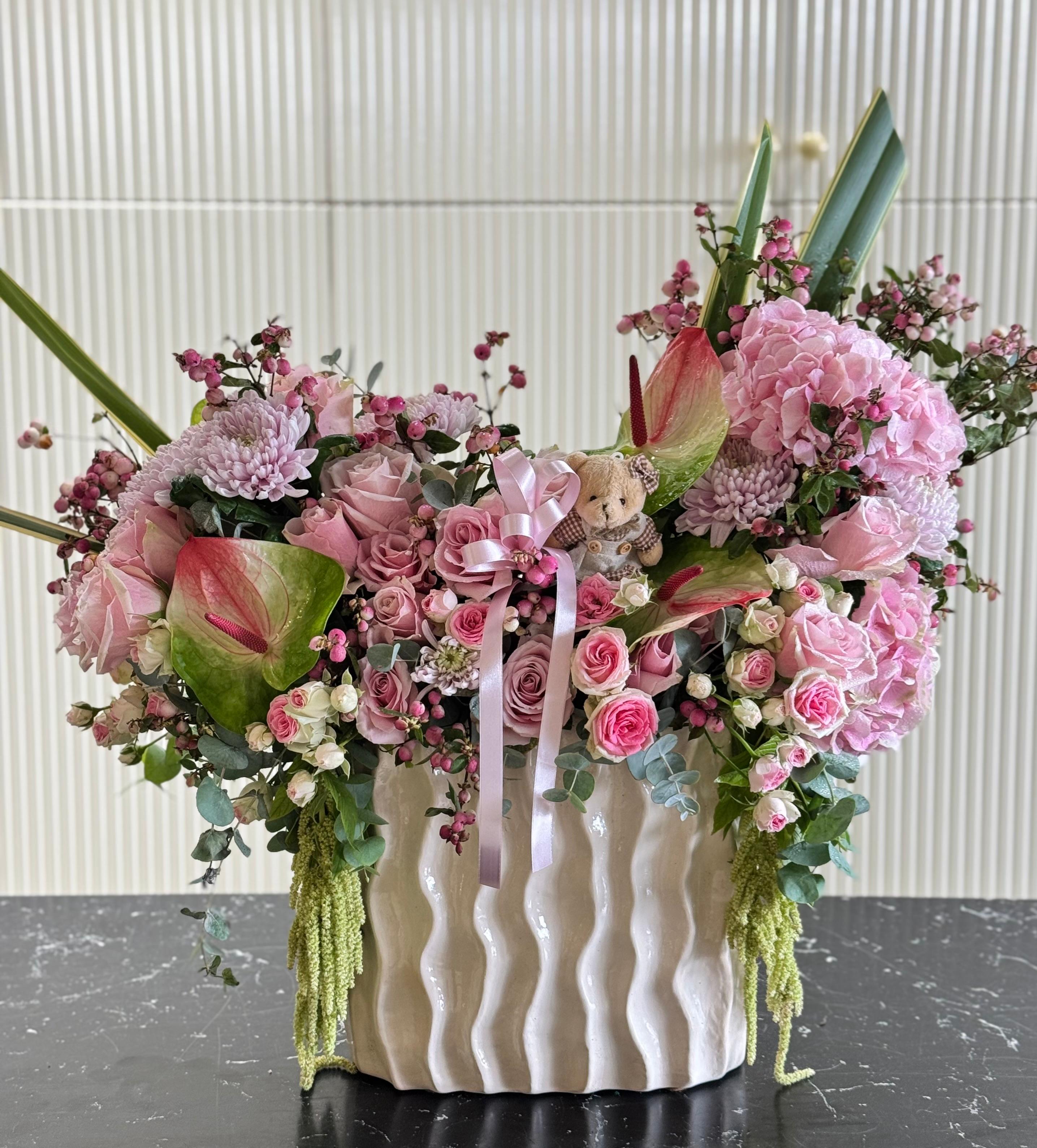 Rose Touch Arragement