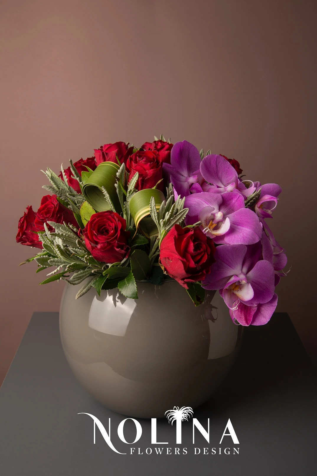 Pembe Orkide Kırmızı Gül