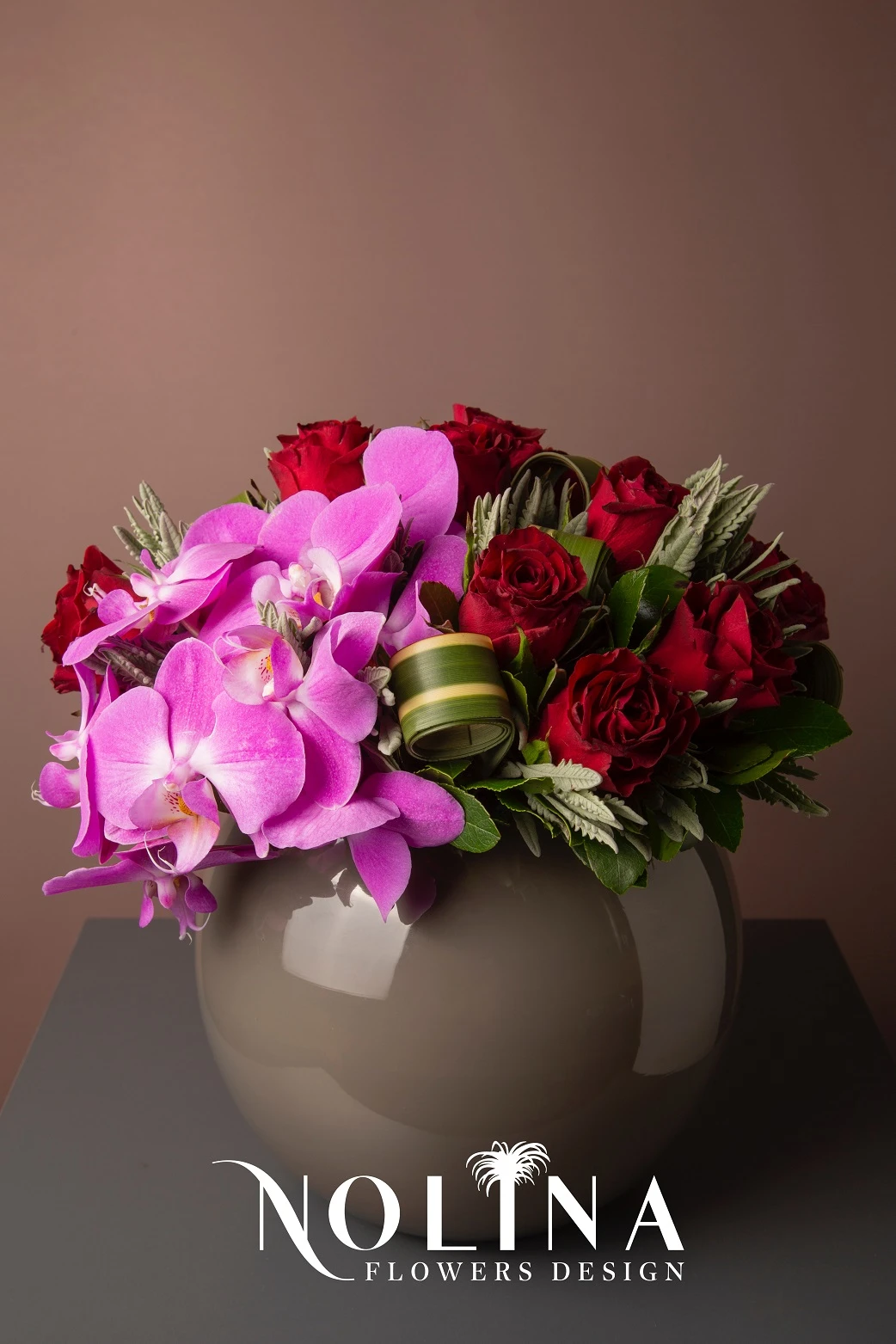 Pembe Orkide Kırmızı Gül